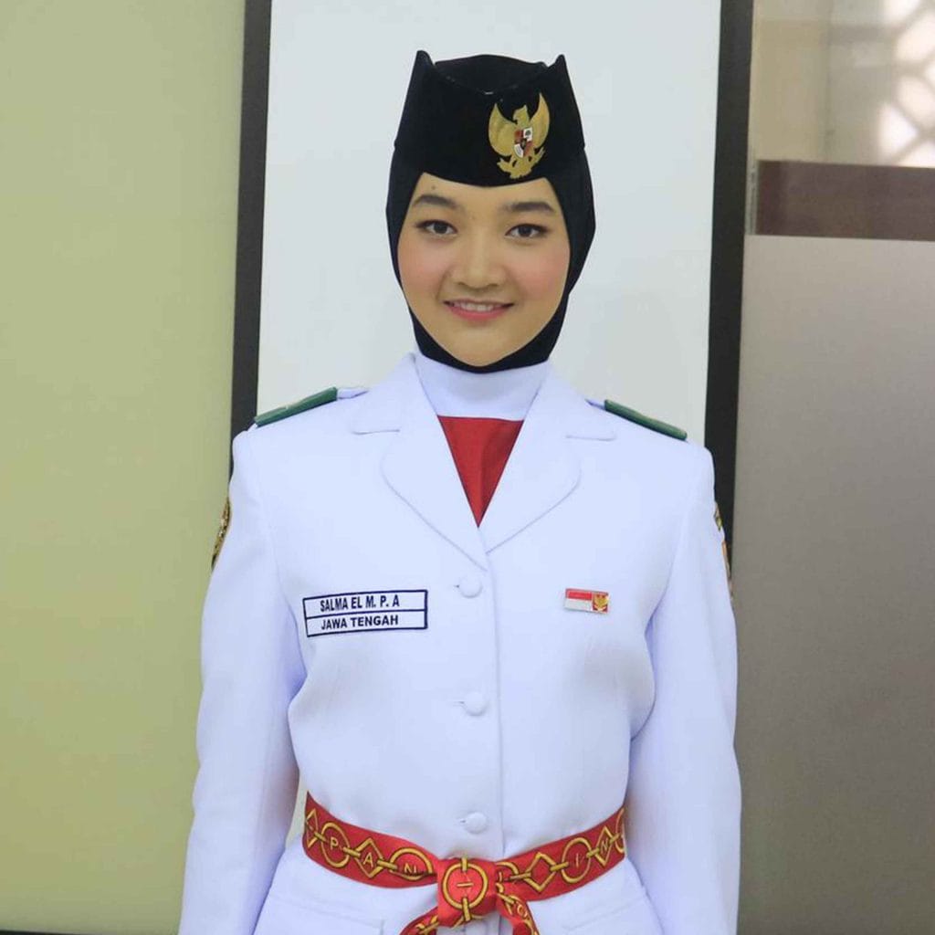 Salma El Mutafaqqiha Putri